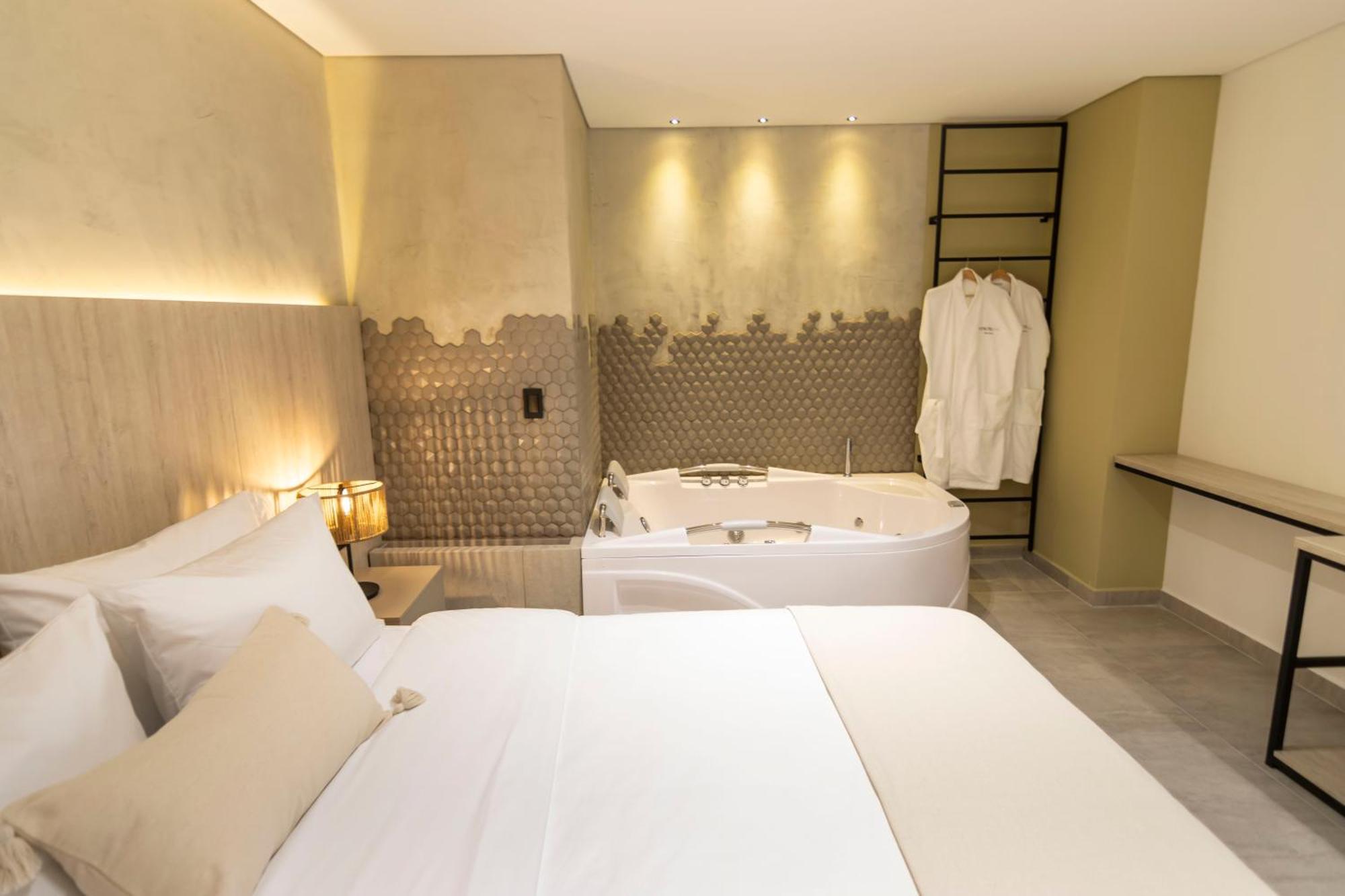 Sonata 44 Hotel Laureles Medellin Ngoại thất bức ảnh