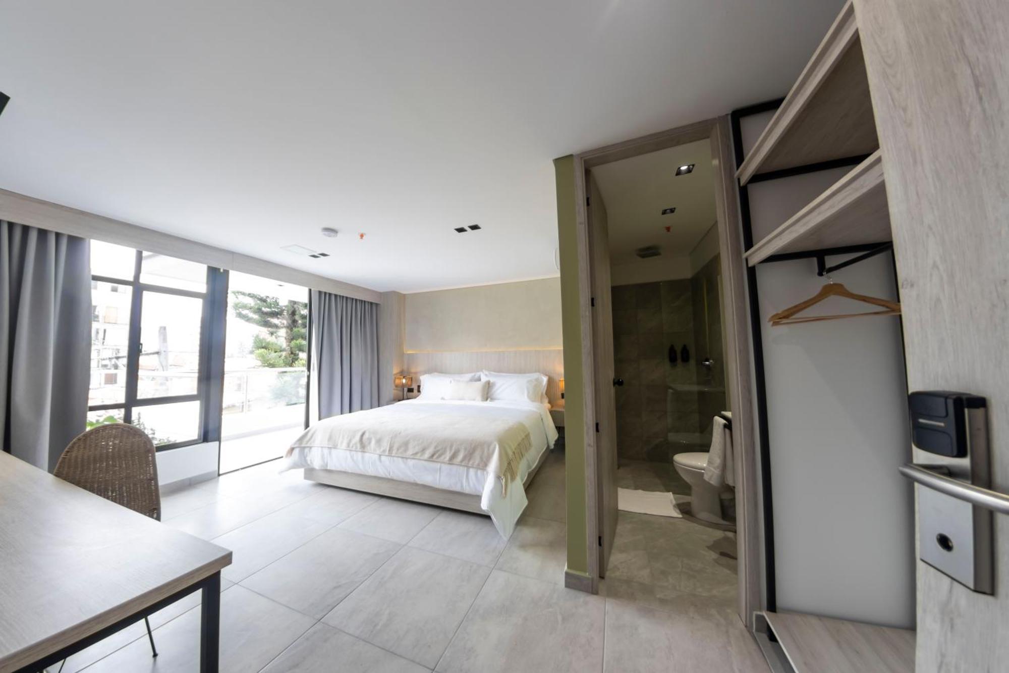 Sonata 44 Hotel Laureles Medellin Ngoại thất bức ảnh