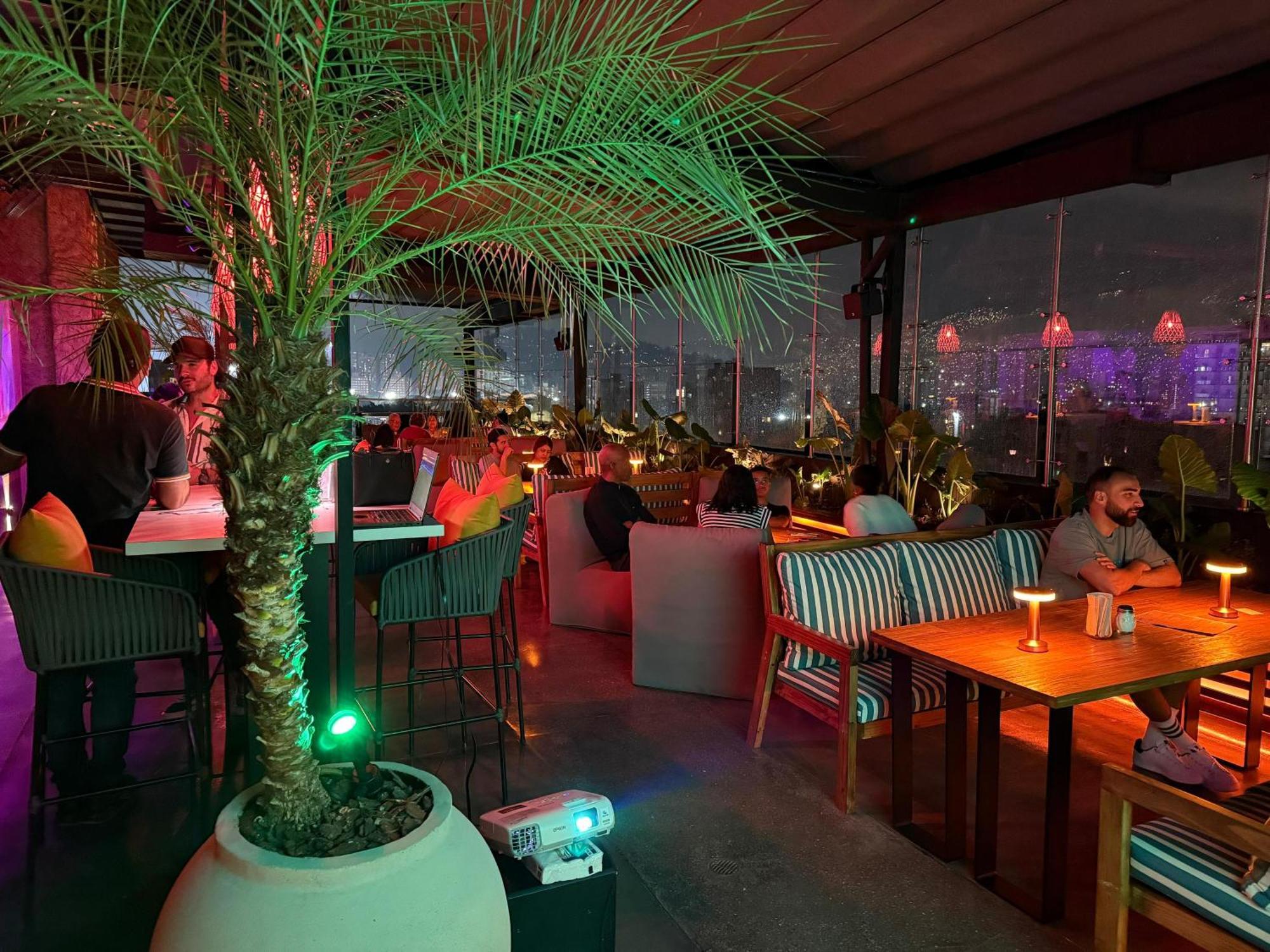Sonata 44 Hotel Laureles Medellin Ngoại thất bức ảnh